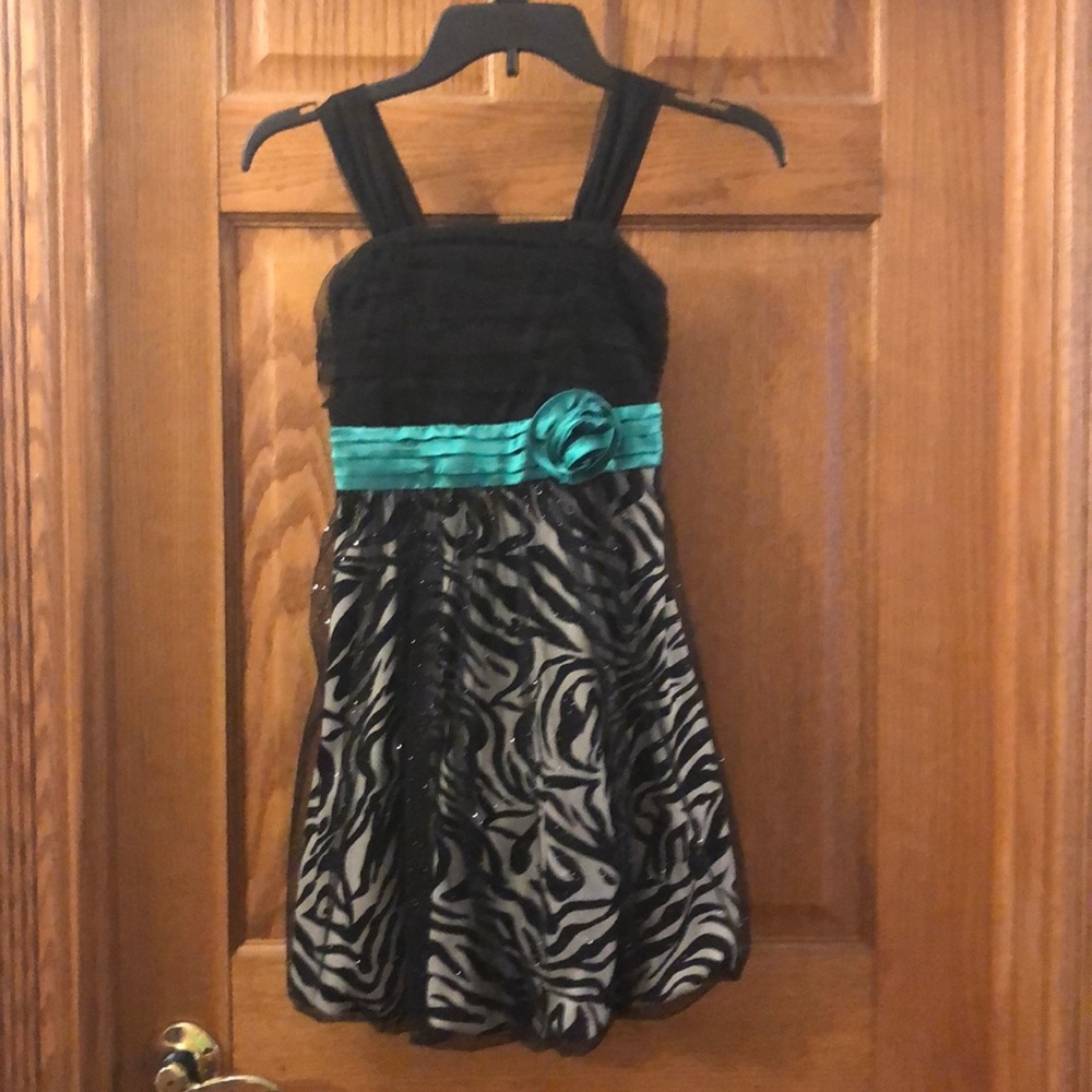 Sparkly party dresss